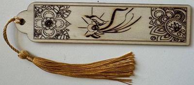 Marque page en bois - Jésus ressuscité
