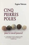 Cinq pierres polies