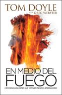 En Medio Del Fuego (Rústica)