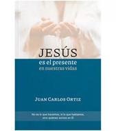 Jesus Es El Presente En Nuestras Vidas (Rústica)